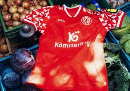 虎扑app-美(měi)因(yīn)茨05足球俱乐部发布25/26赛季全新主场球衣