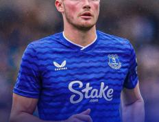 虎扑app-天空体育：塞维利亚在谈租借埃弗顿后卫帕(pà)特森