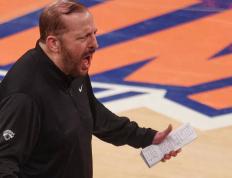 虎扑app-紐(niǔ)约尼克斯换帅风波：3000万美元签约难救火？