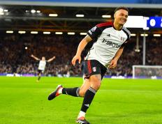 虎扑社区-天空体育(yù)：利(lì)兹联有意富勒姆前锋穆尼斯，但富勒姆不打算卖