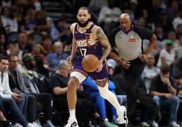 虎扑首页-太阳裁掉了夏洛特黄蜂交易回來(lái)的科迪-马丁？