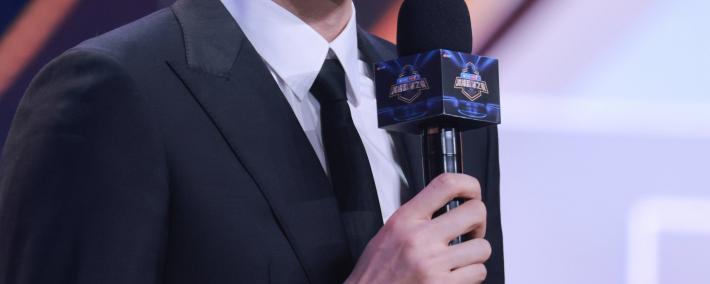 虎扑中国-胡金秋：为中国篮球拼尽全力 希望中国篮球越(yuè)來(lái)越(yuè)好