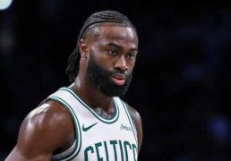 虎扑中国-杰伦・布朗领衔波士顿凯尔特人新赛季调整！