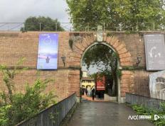 虎扑社区-韩玉臣再次(cì)荣任佛罗伦萨国际当代艺术双年展评委