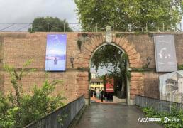 虎扑社区-韩玉臣再次(cì)荣任佛罗伦萨国际当代艺术双年展评委