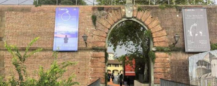 虎扑社区-韩玉臣再次(cì)荣任佛罗伦萨国际当代艺术双年展评委