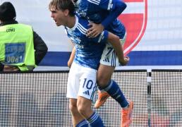 虎扑官网-（体育）足球——意甲：科莫胜尤文图斯