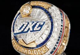 hupu虎扑-俄克拉荷马城雷霆队NBA总冠军戒指亮相