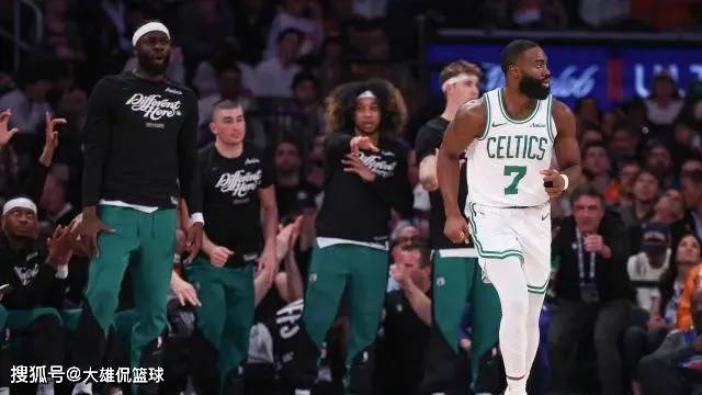 虎扑NBA-波士顿凯尔特人能为交易杰倫(lún)布朗,得到的5个最好(hǎo)的交易筹码