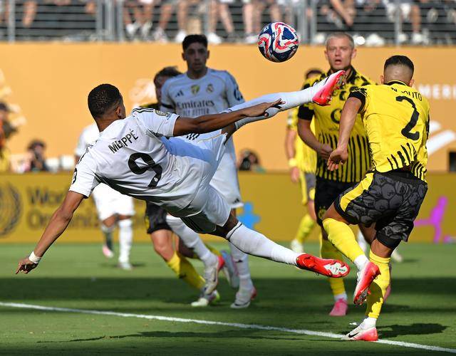 虎扑体育-世俱(jù)杯｜皇家马德里晋级四强