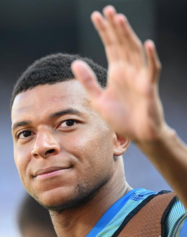 虎扑体育-世俱(jù)杯｜皇家马德里晋级四强