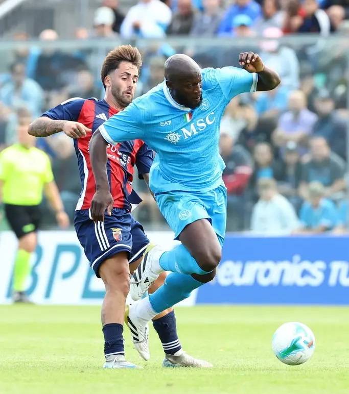 虎扑平台-再见,曼联!5000万欧,新哈兰德加盟那不勒斯在即,拿冠军+踢欧冠