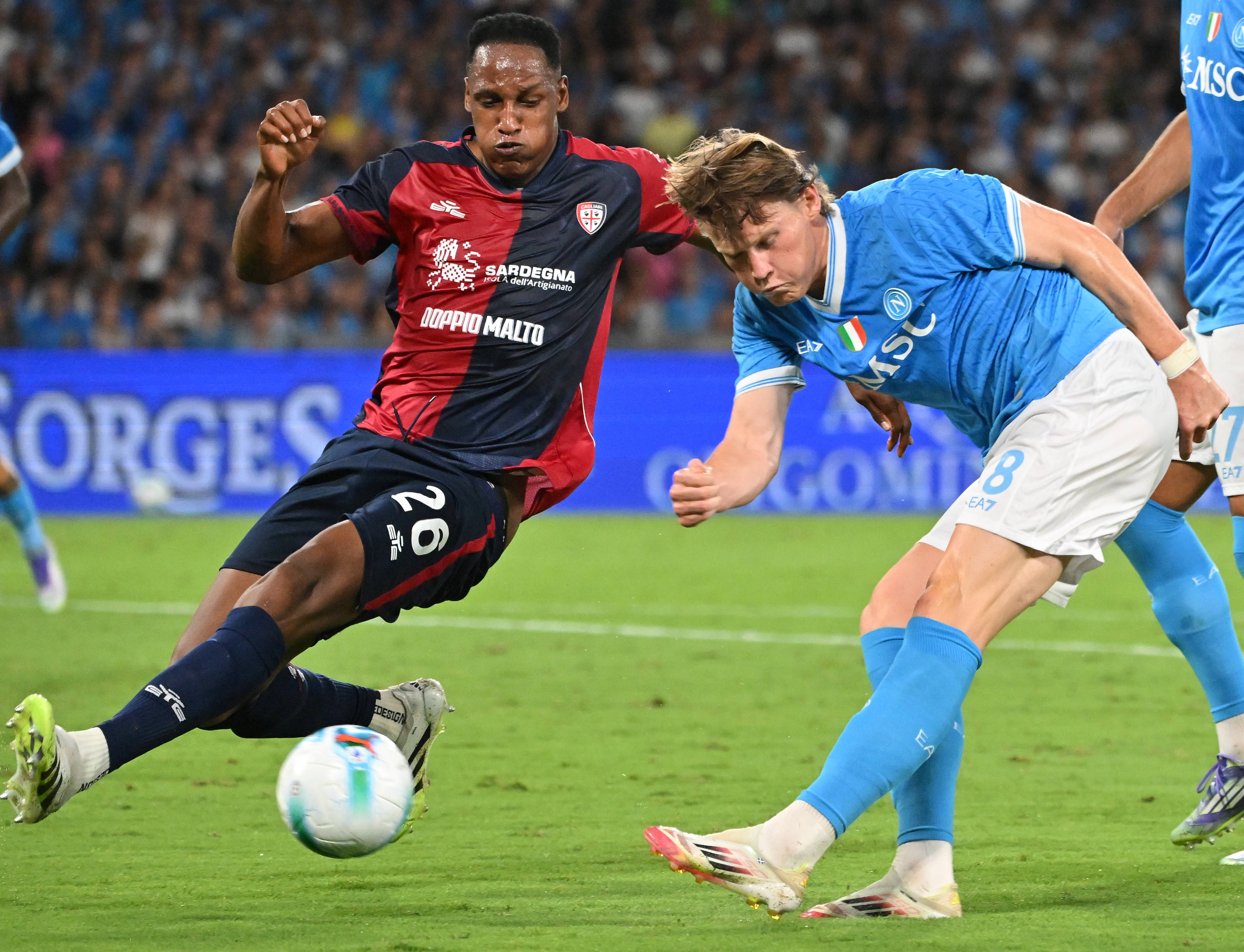 虎扑BBS-(体育)足球——意甲:那不勒斯胜卡利亚里