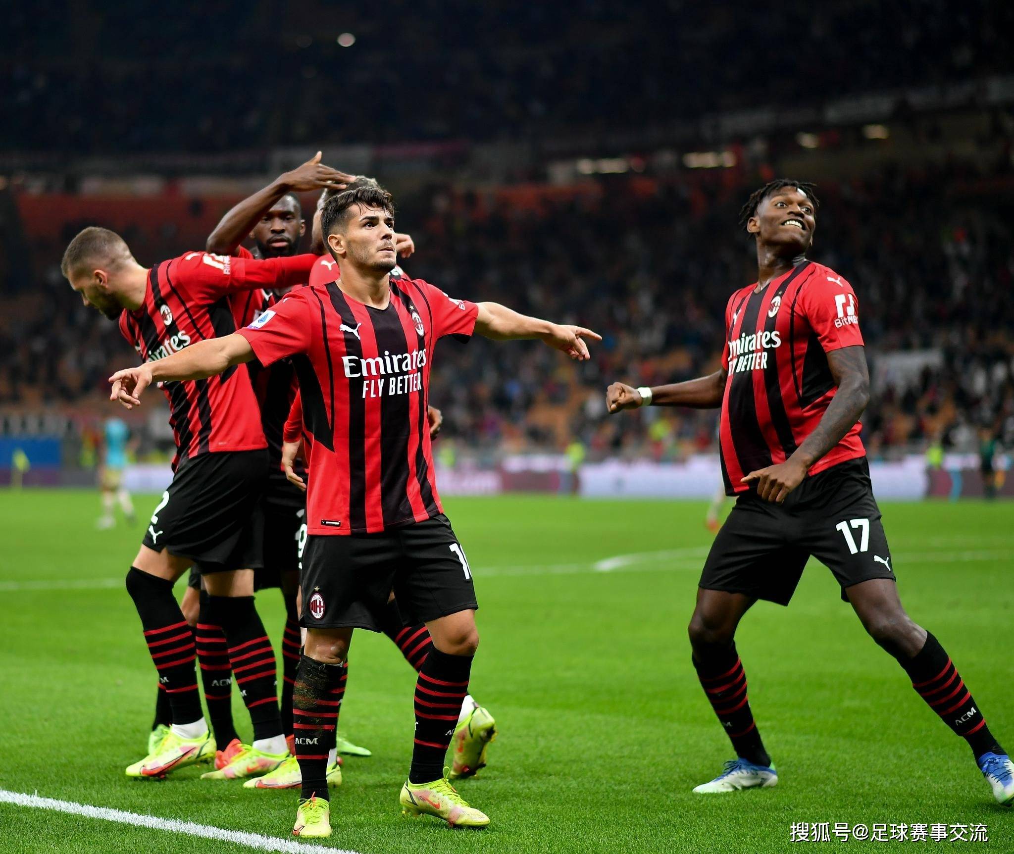 虎扑中国-今日足球:AC米兰vs克雷莫纳、莱万特vs巴塞罗那