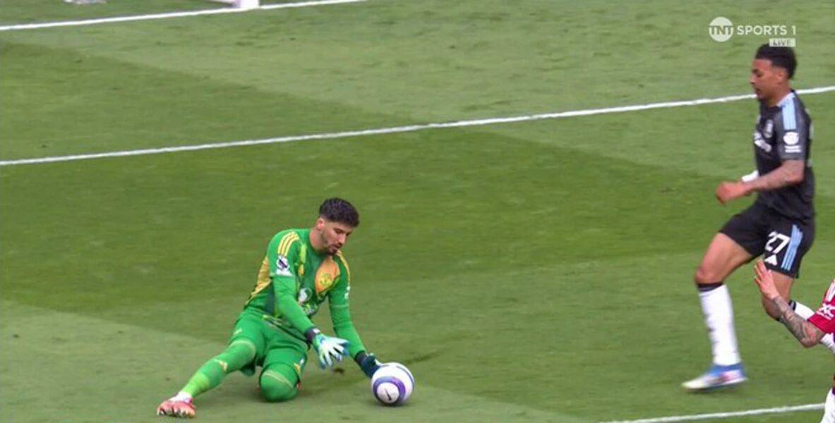 虎扑官网-曝曼联高层考虑明年回签德赫亚，指导拉门斯发展！阿(ā)莫林很欣赏他