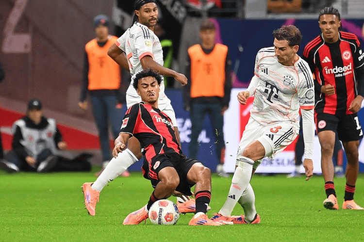 虎扑NBA-拜仁3-0法兰克福 豪取联赛6连胜