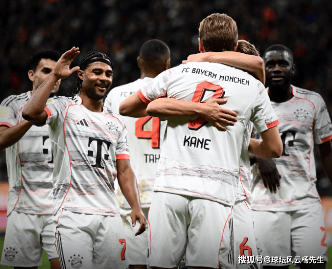 虎扑网址-稳坐德甲榜首之(zhī)位,拜仁客(kè)场3-0完胜法兰克福,主教練(liàn)孔帕尼点评比赛