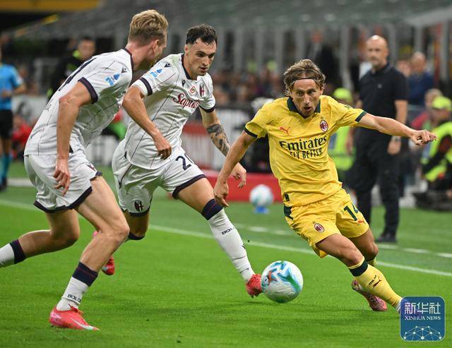 虎扑中国-足球丨意甲：AC米兰胜博洛尼亚