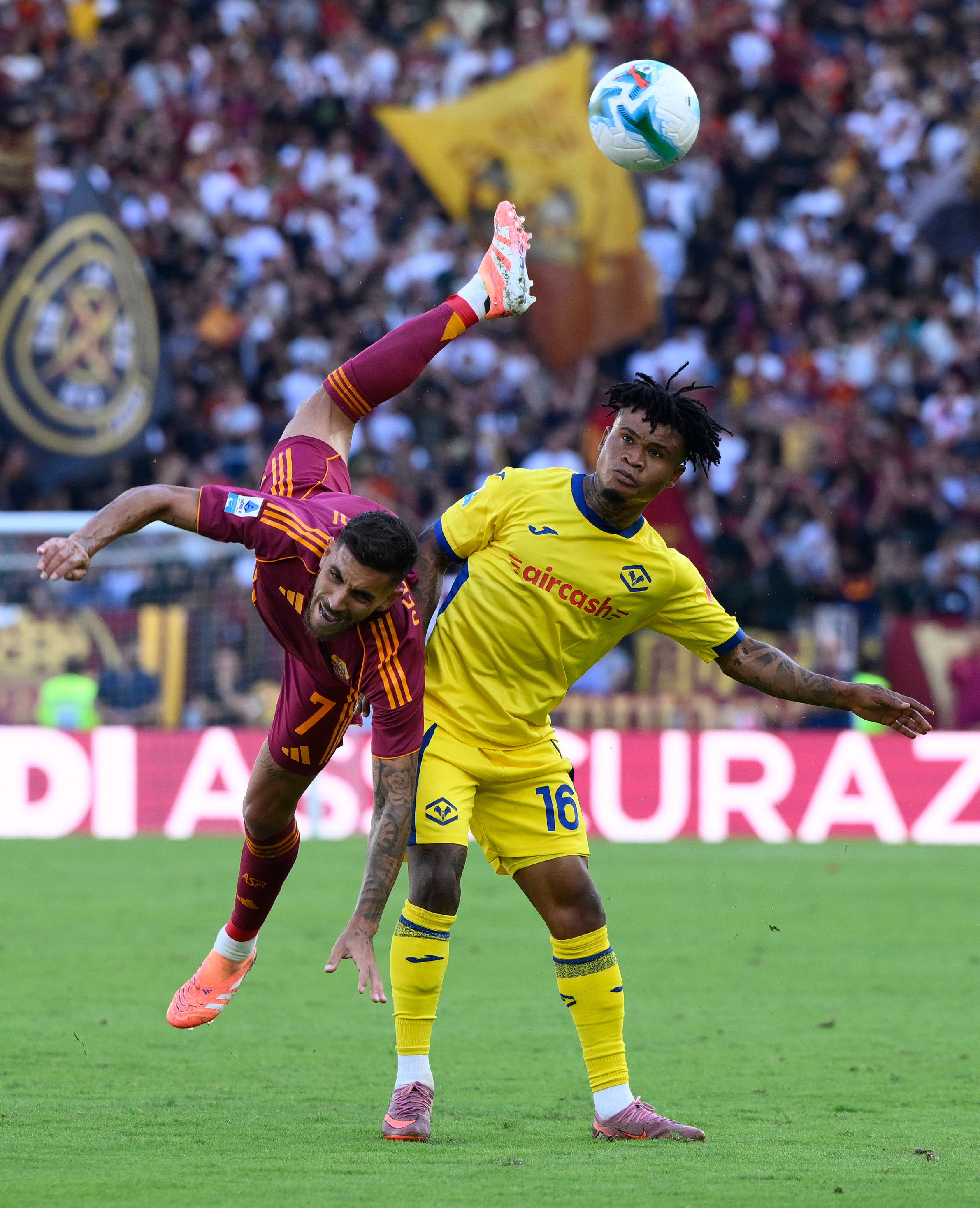 虎扑网址-(躰(tǐ)育)足球——意甲(jiǎ):罗马胜维罗纳