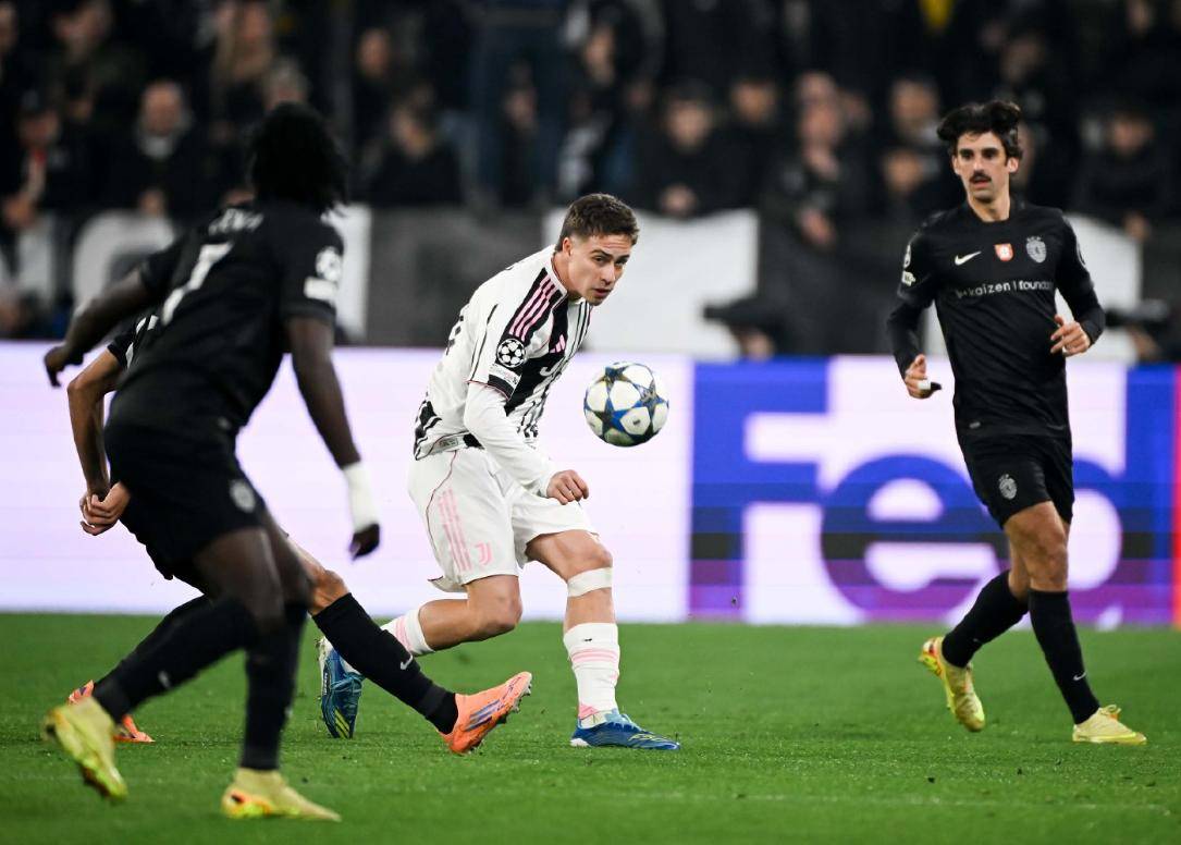 虎扑下载-弗拉霍维奇破门比肩C羅(luó)，尤(yóu)文图斯1-1葡萄牙体育，欧冠一胜难求