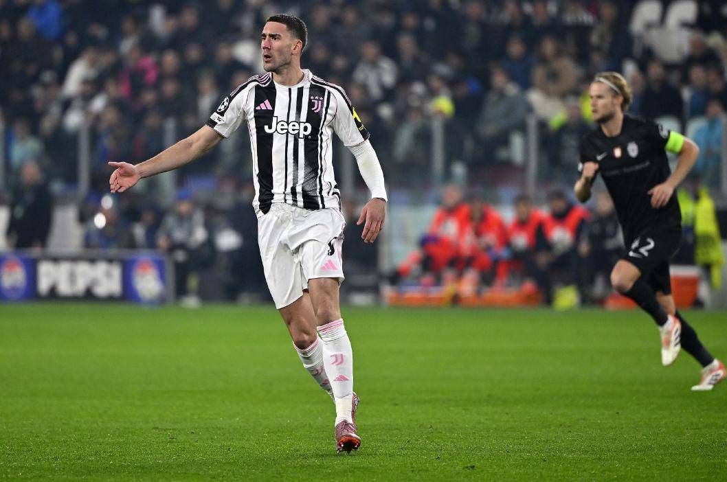 虎扑下载-弗拉霍维奇破门比肩C羅(luó)，尤(yóu)文图斯1-1葡萄牙体育，欧冠一胜难求