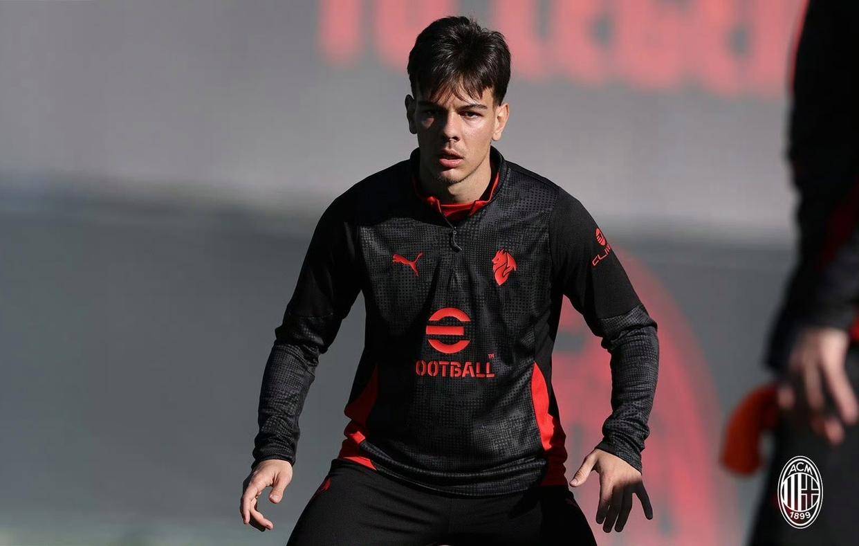 虎扑评分-一锋难求!米兰战拉齐奥美队希门缺席,莱奥搭档存疑